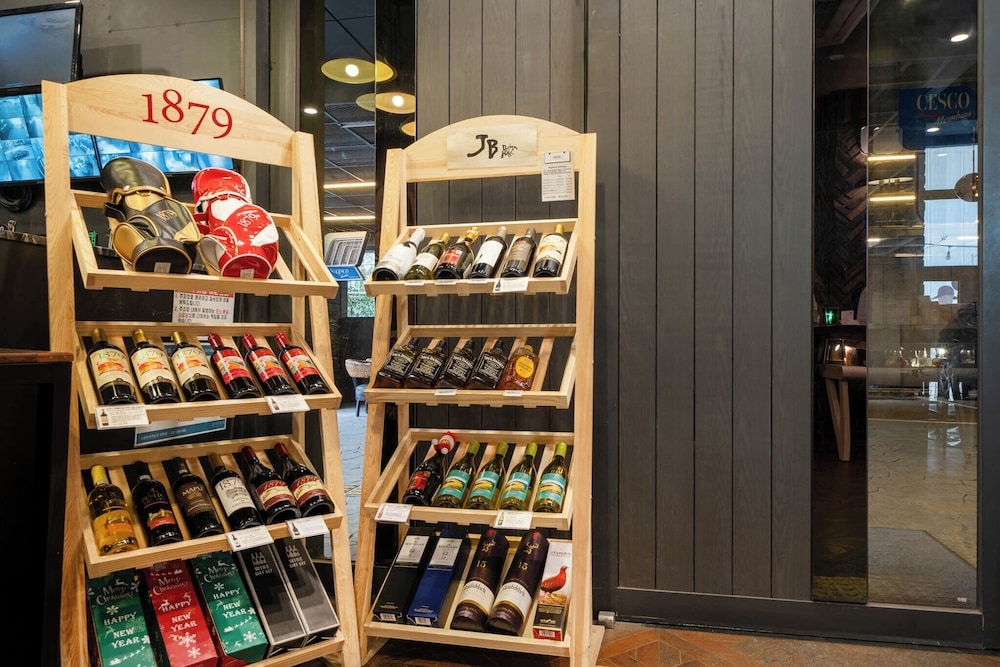 숙박 시설 정면