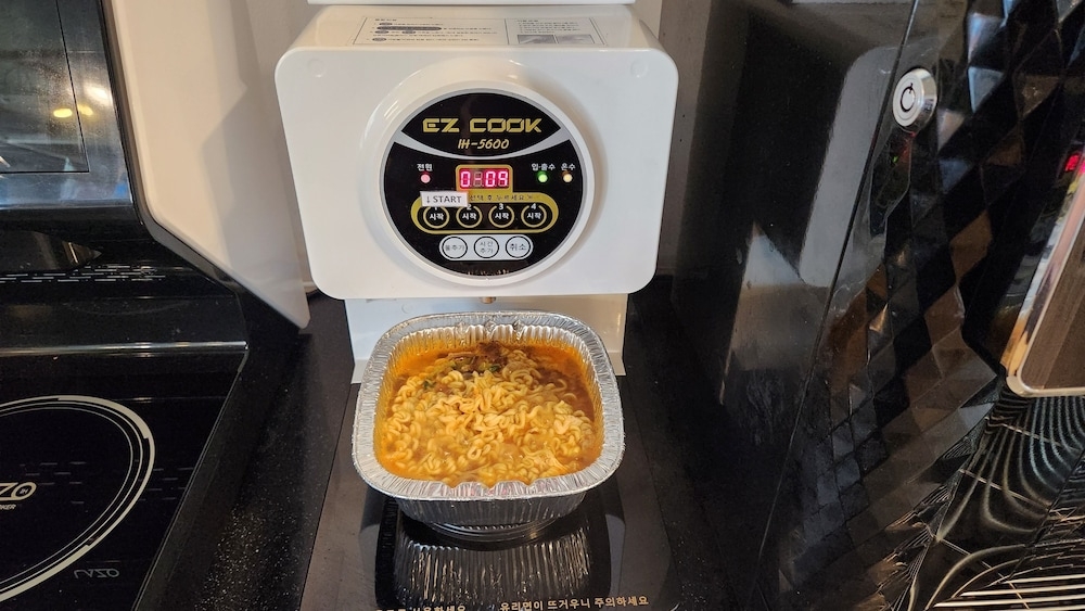 뷔페 아침 식사