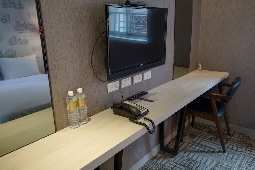 객실 내 비즈니스 센터