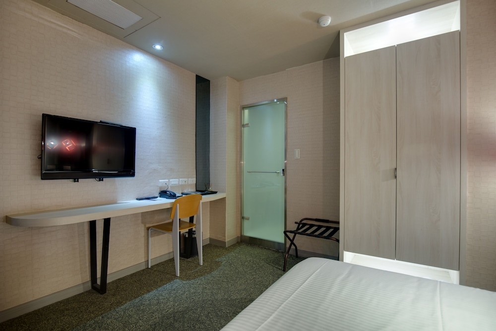 객실 내 비즈니스 센터