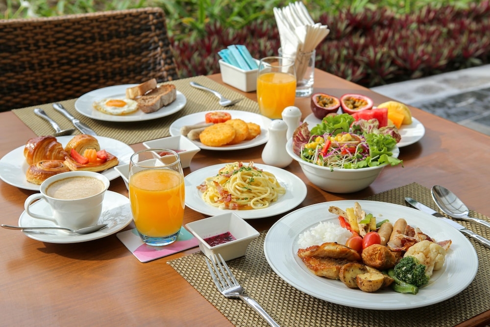 뷔페 아침 식사