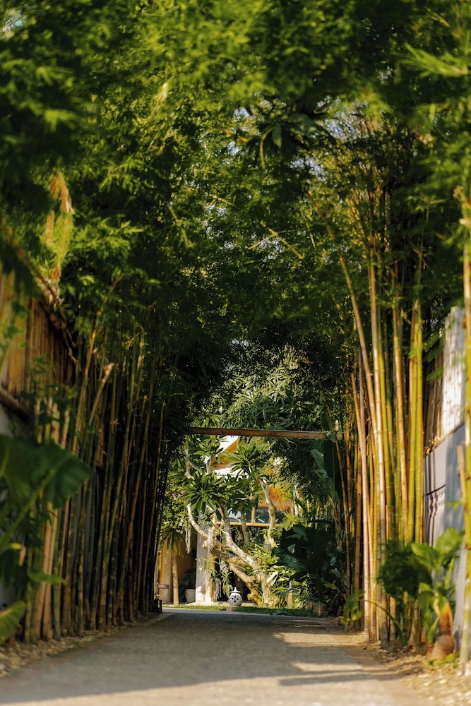 숙박 시설 입구