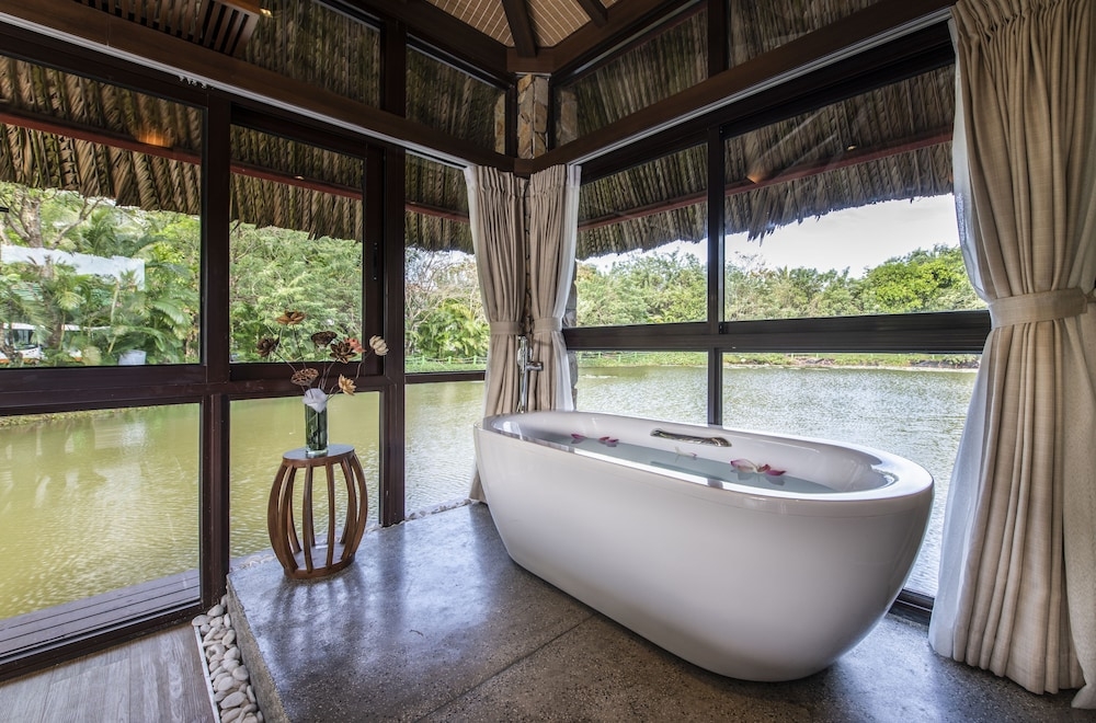 실내 스파 욕조