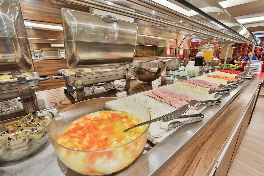 뷔페 아침 식사