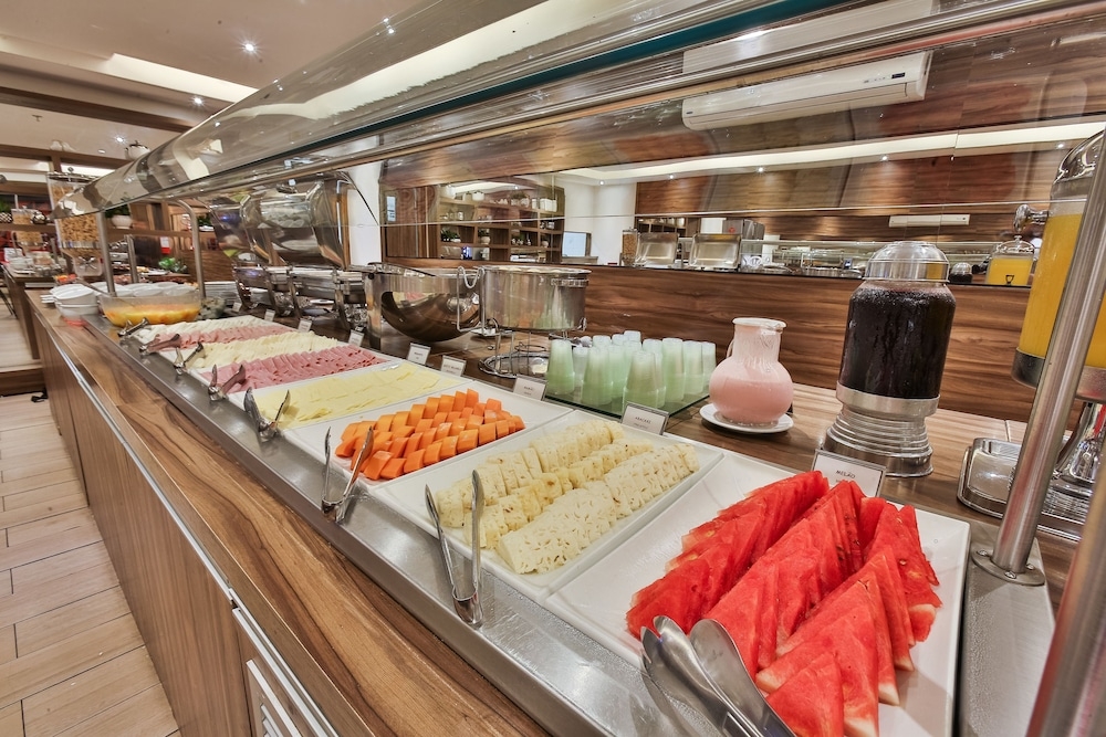 뷔페 아침 식사