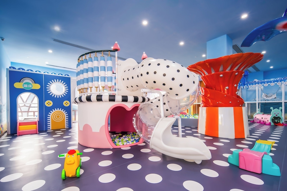 어린이 놀이 공간 - 실내