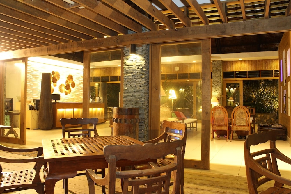 로비 좌석 공간