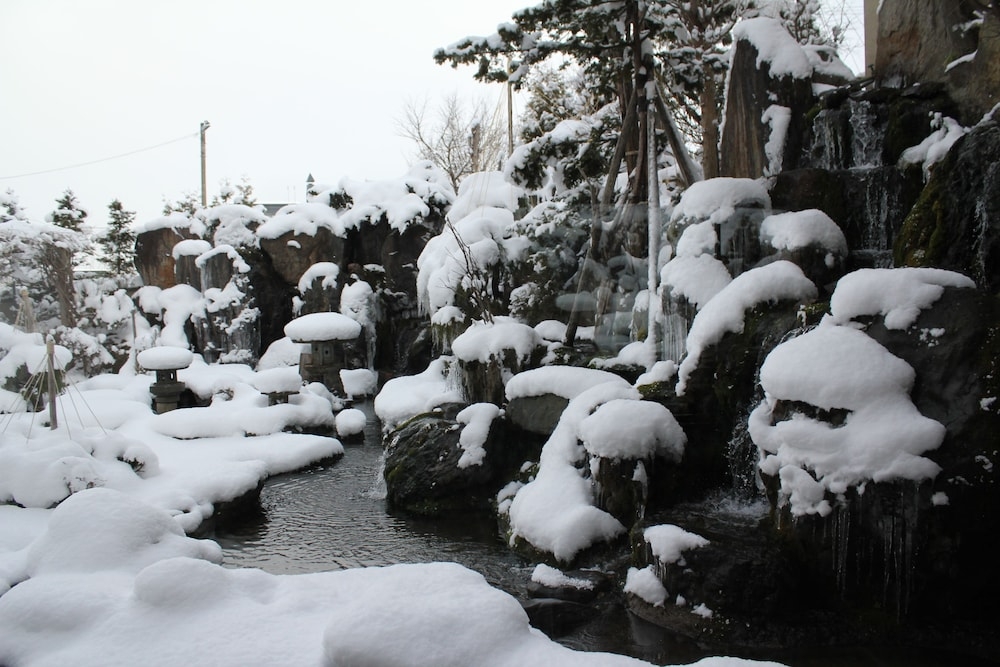 숙박 시설 구내