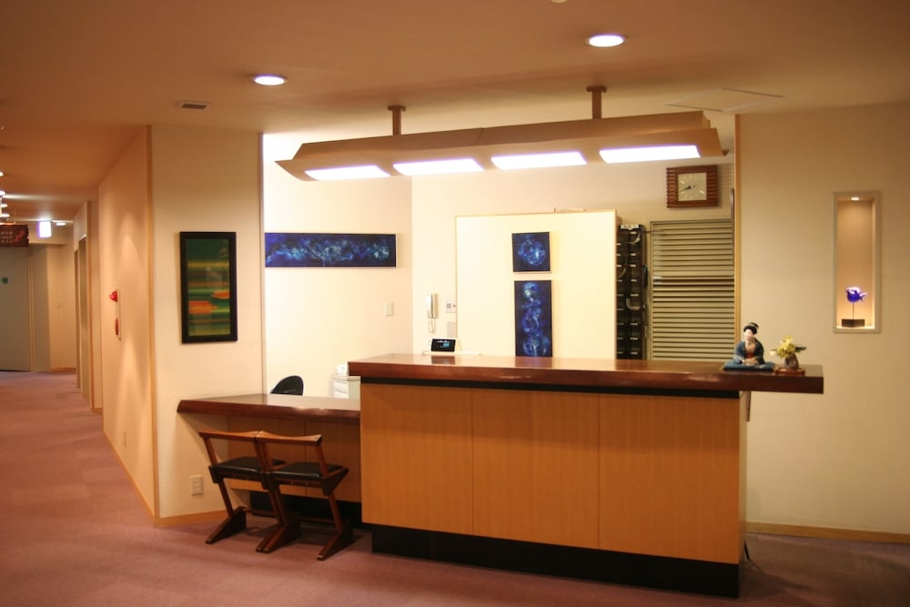 체크인/체크아웃 키오스크