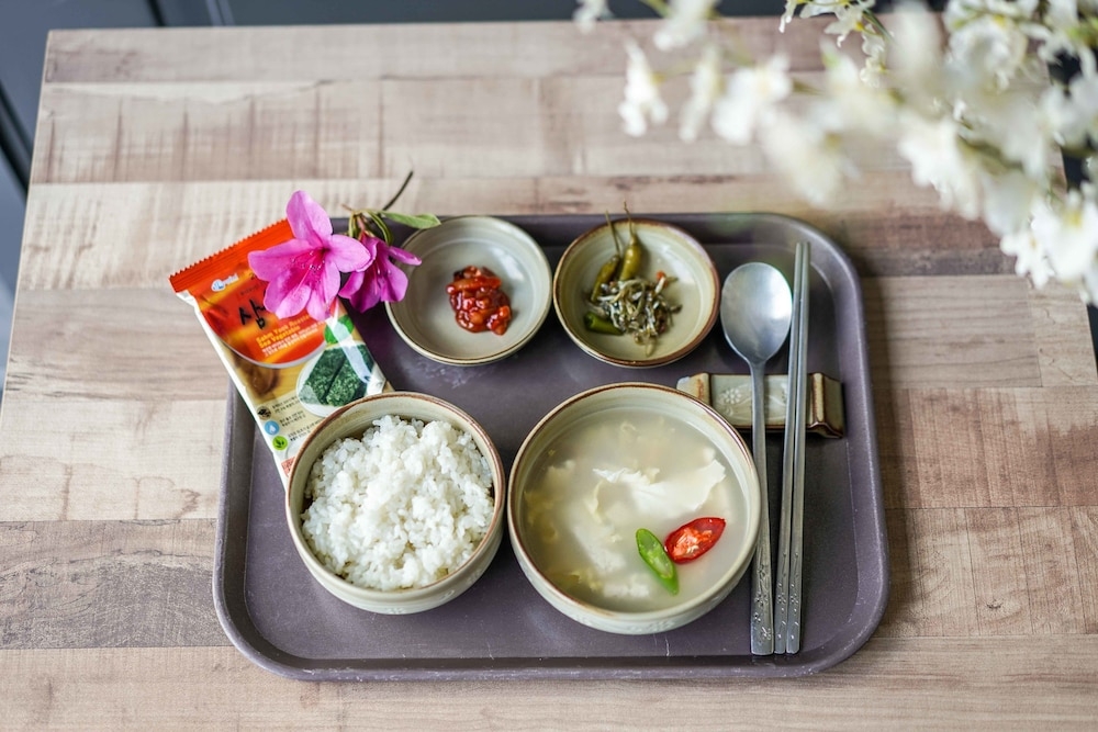 숙박 시설 내 편의 시설/서비스