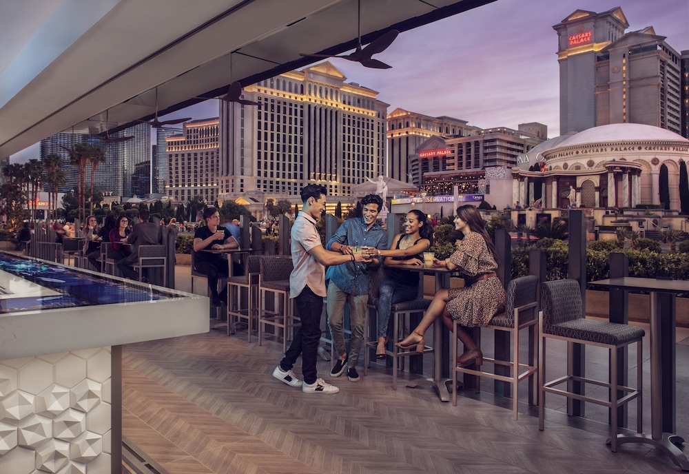 바(숙박 시설 내)