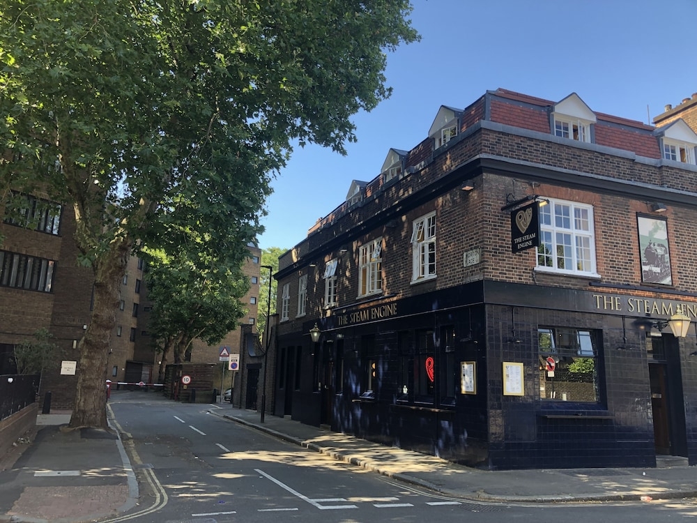 숙박 시설 정면