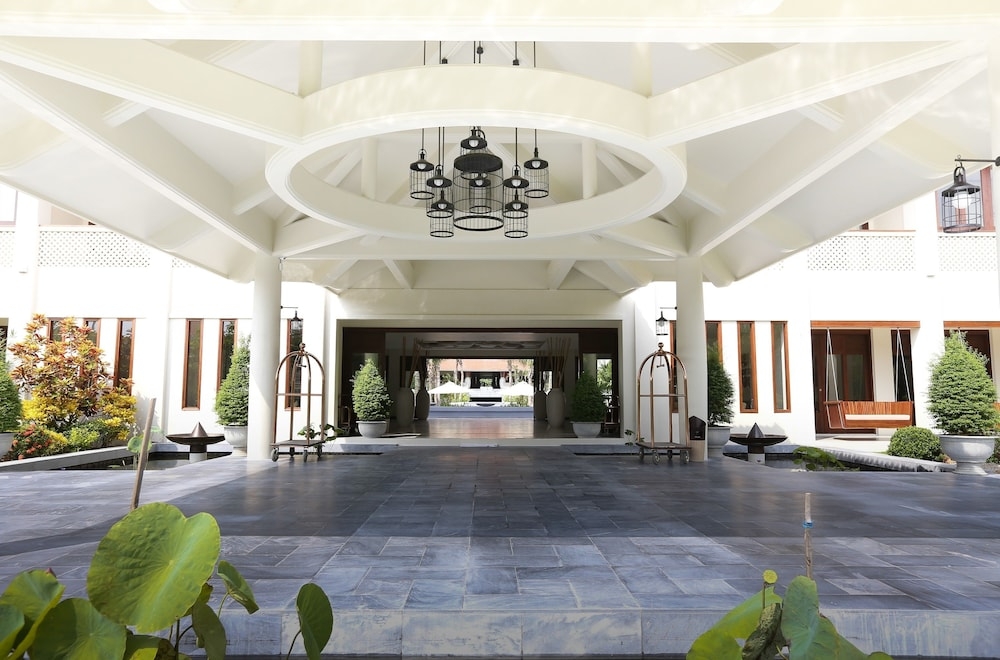 숙박 시설 입구