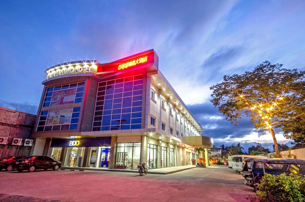 숙박 시설 정면