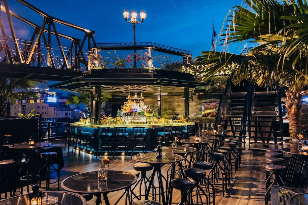 바(숙박 시설 내)