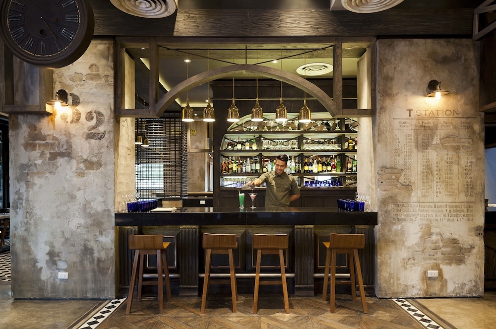 바(숙박 시설 내)