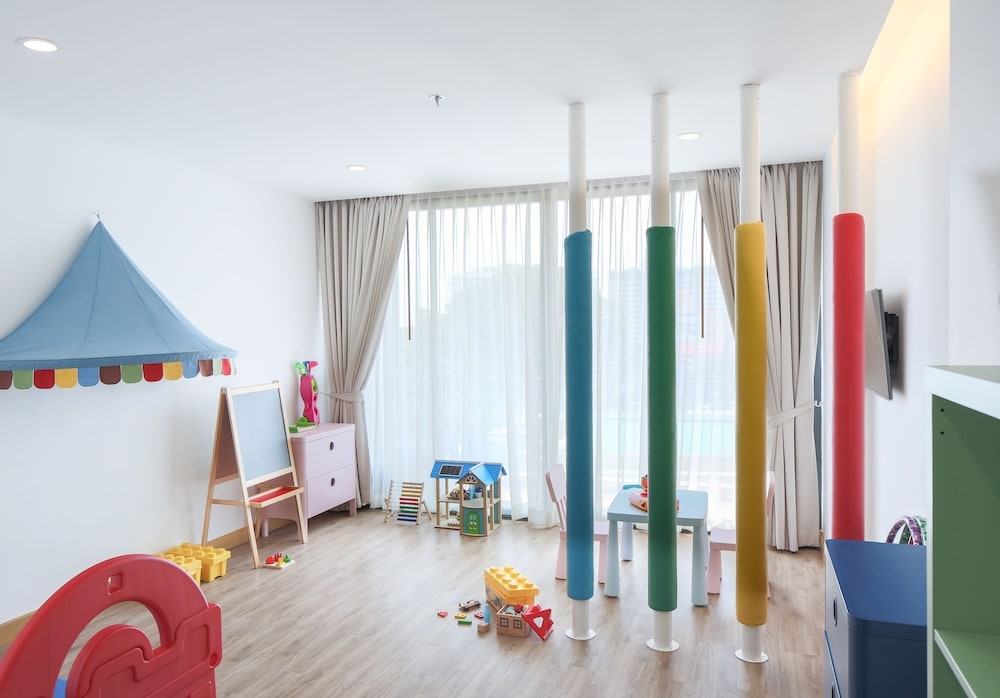 어린이 놀이 공간 - 실내