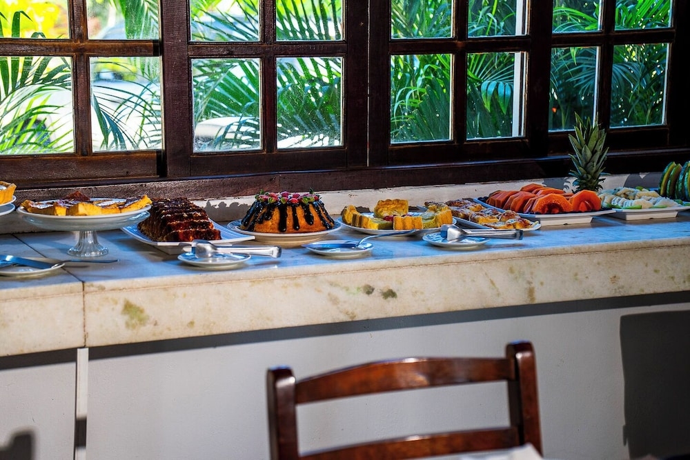 뷔페 아침 식사