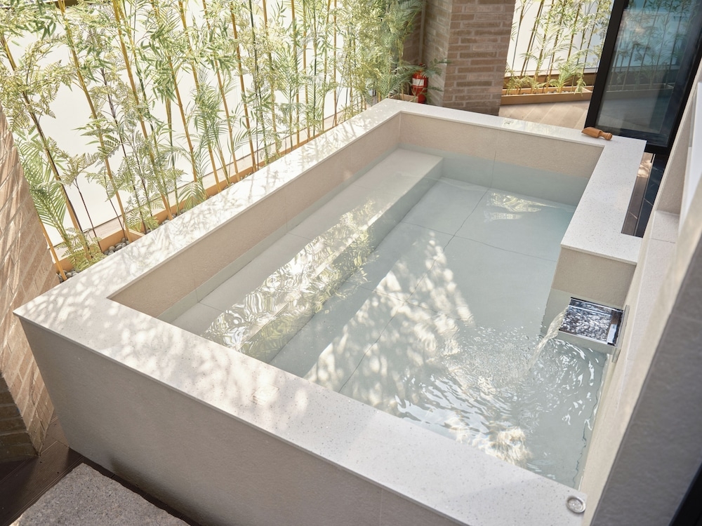 전용 스파 욕조