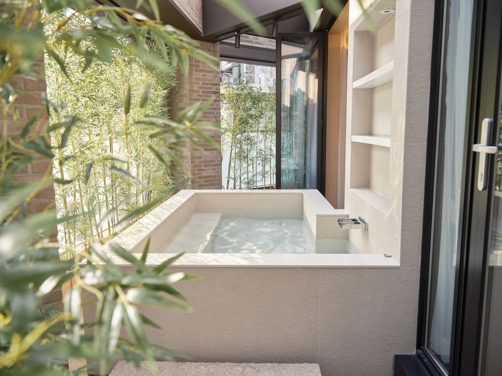 전용 스파 욕조