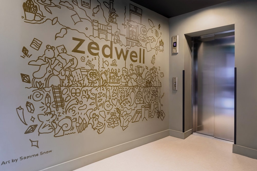 숙박 시설 입구