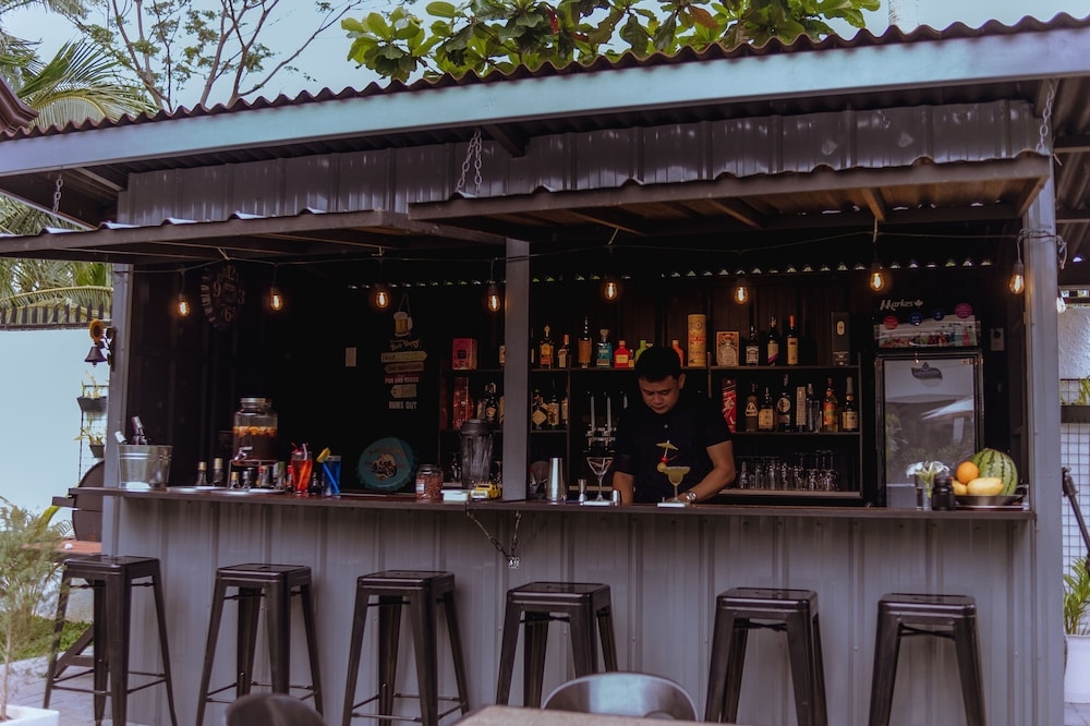 바(숙박 시설 내)