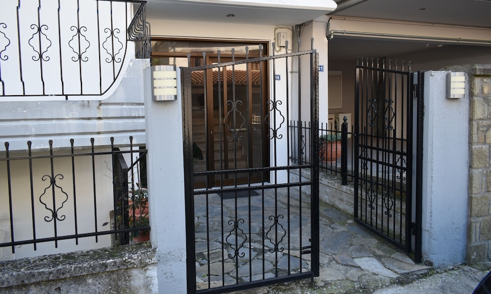 숙박 시설 정면