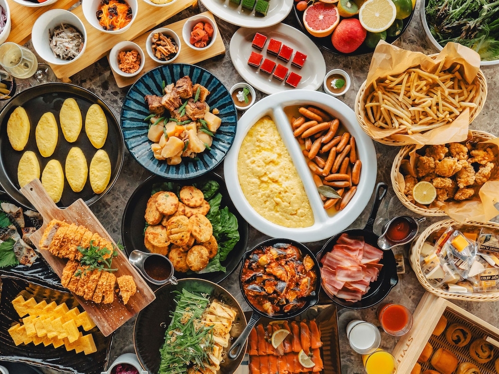 뷔페 아침 식사