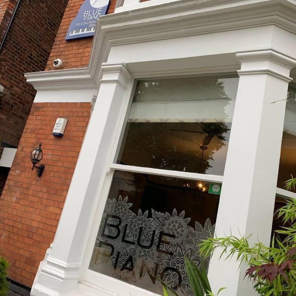 숙박 시설 정면