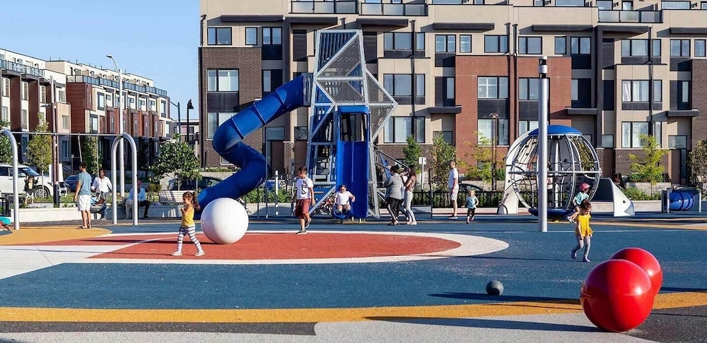 어린이 놀이 공간 - 야외