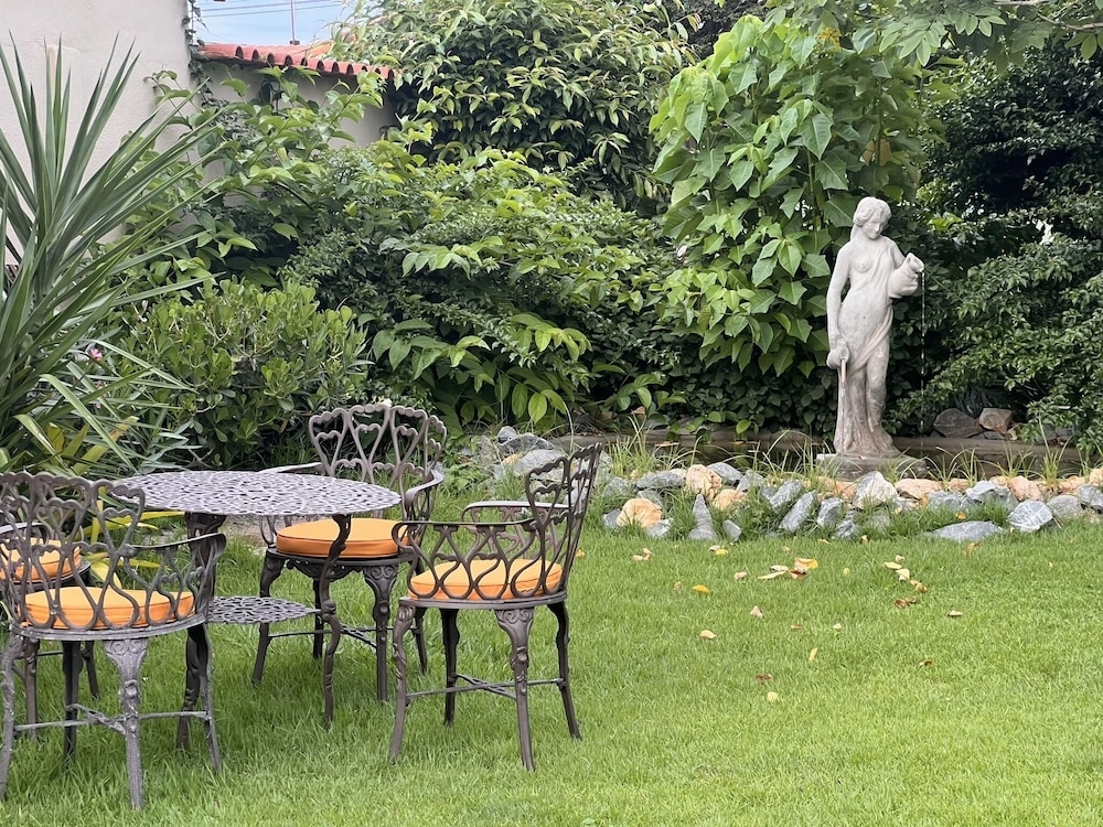 숙박 시설 구내