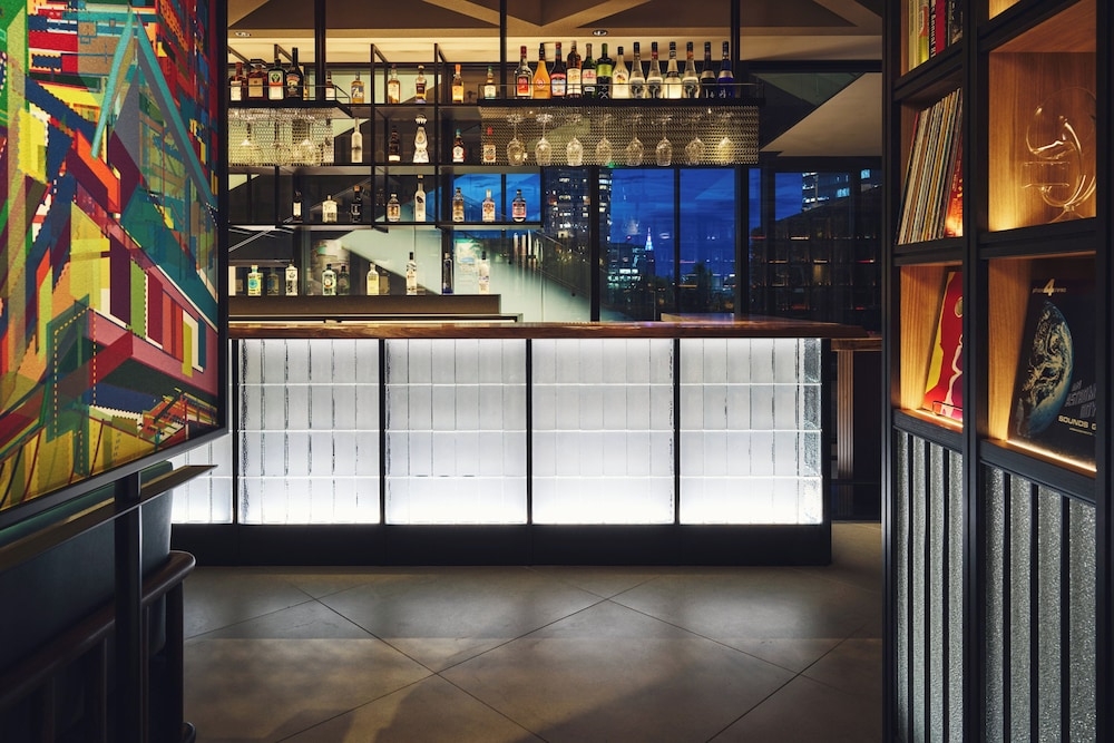 바(숙박 시설 내)