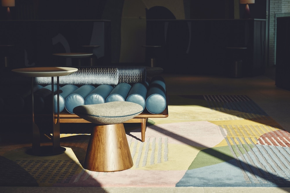 로비 좌석 공간