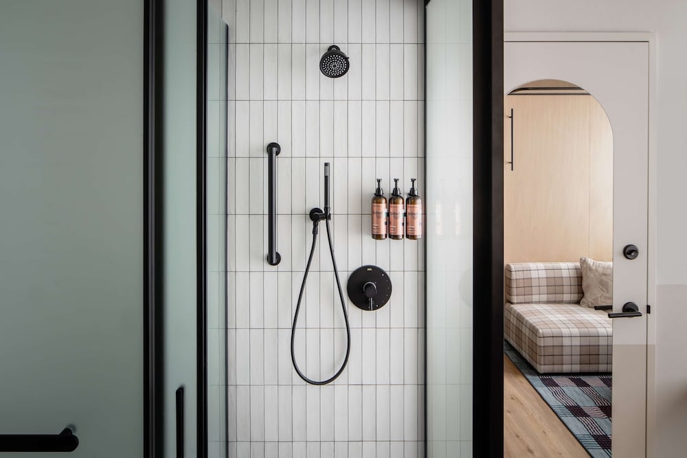 욕실 샤워