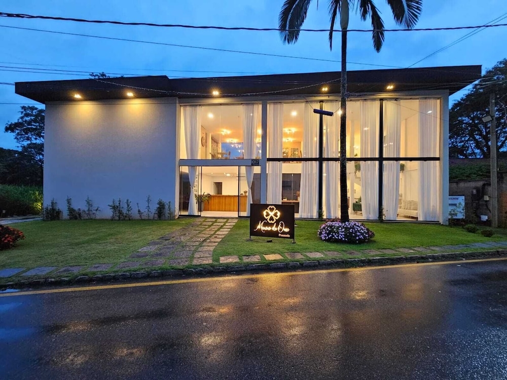 숙박 시설 구내