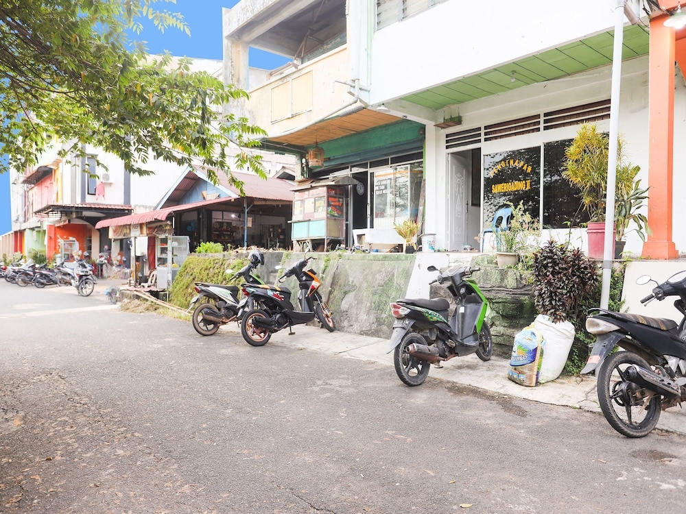 숙박 시설 정면
