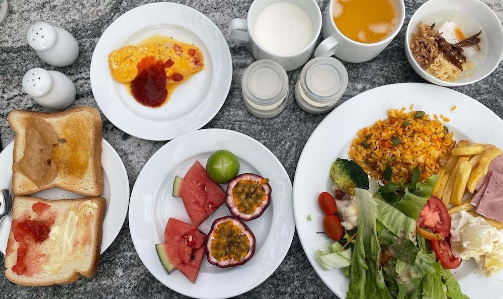 뷔페 아침 식사