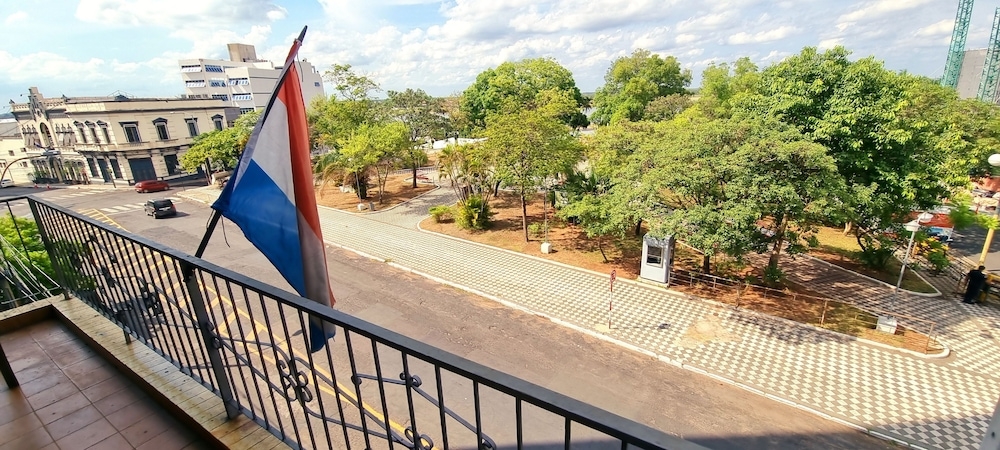 숙박 시설에서 보는 시내 전망