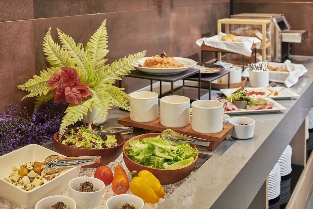 뷔페 아침 식사