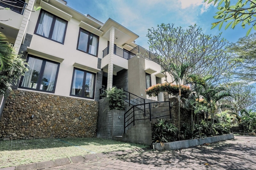 숙박 시설 정면