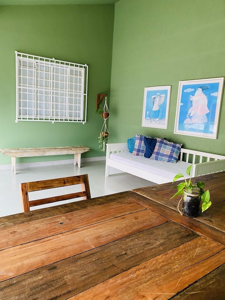 숙박 시설 정면