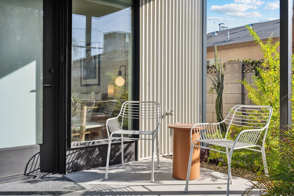 숙박 시설 정면