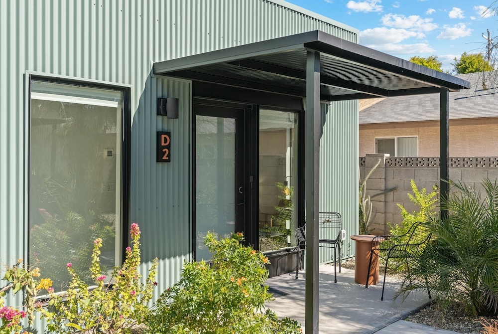 숙박 시설 정면