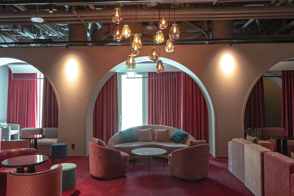 로비 좌석 공간