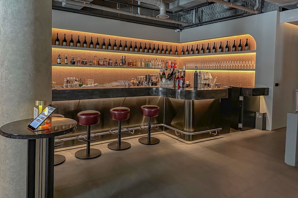 바(숙박 시설 내)