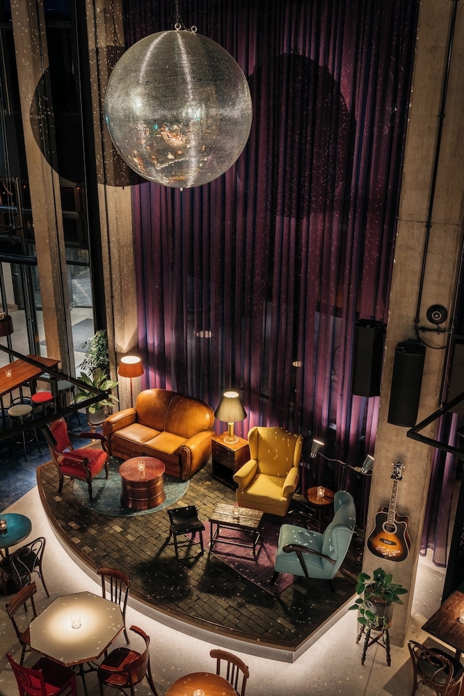 바(숙박 시설 내)