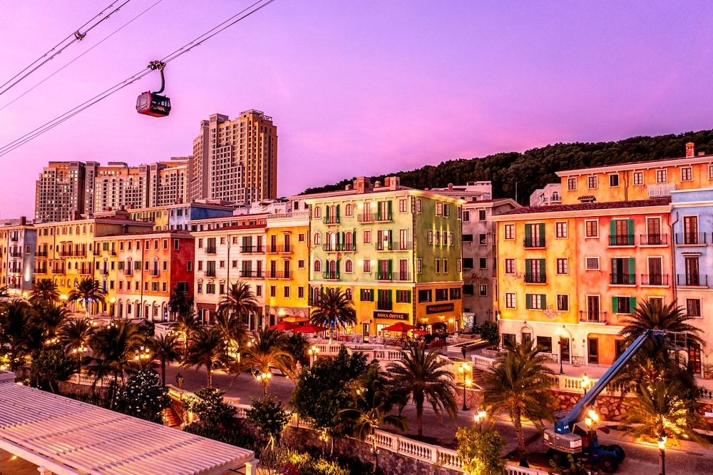 숙박 시설 정면