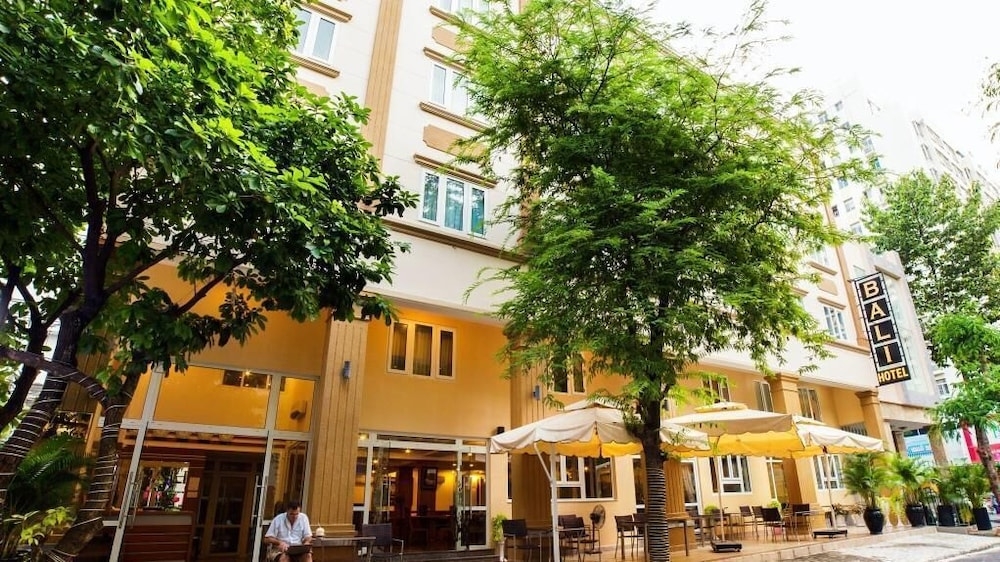 숙박 시설 정면