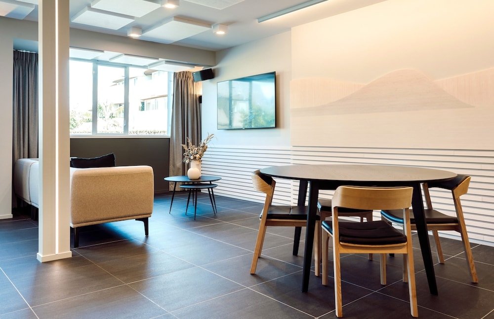 로비 좌석 공간