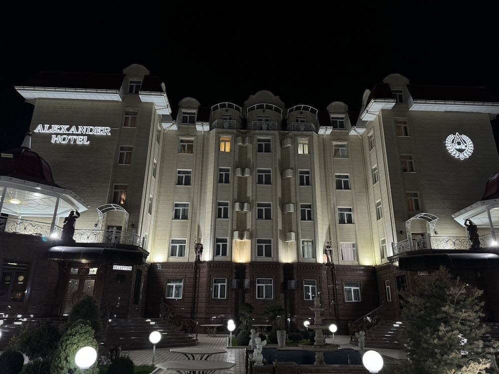 숙박 시설 정면